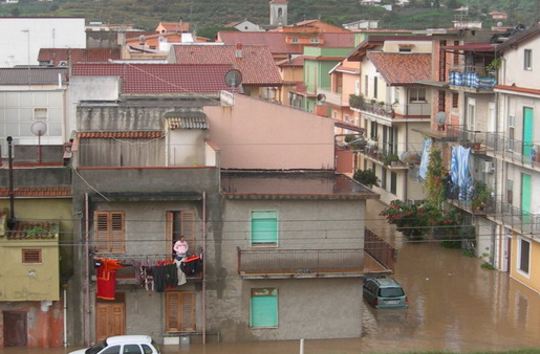 Alluvione 11 dicembre 2008 via Marina